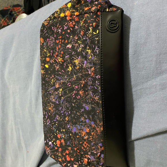 lululemon athletica Handbags - Lululemon Makeup Bag